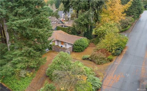 Bellevue Enatai Neighborhood home