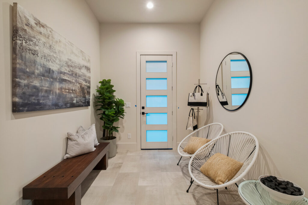 Bellevue luxury home mudroom